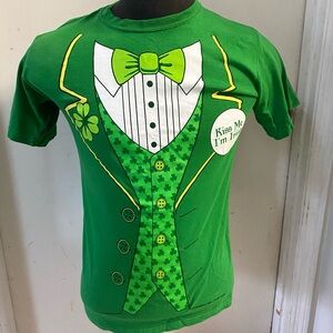 Green Graphic Short Sleeve Tee